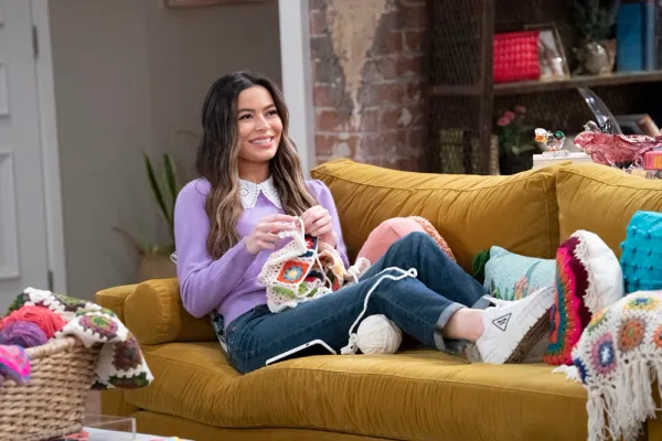 Miranda Cosgrove (and Carly Shay)